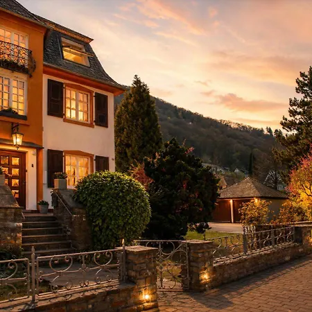 Ardoise Direkt An Der Mosel Zwischen Cochem Und Koblenz Villa Brodenbach