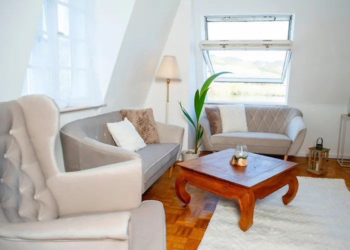 Villa Ardoise Direkt An Der Mosel Zwischen Cochem Und Koblenz *