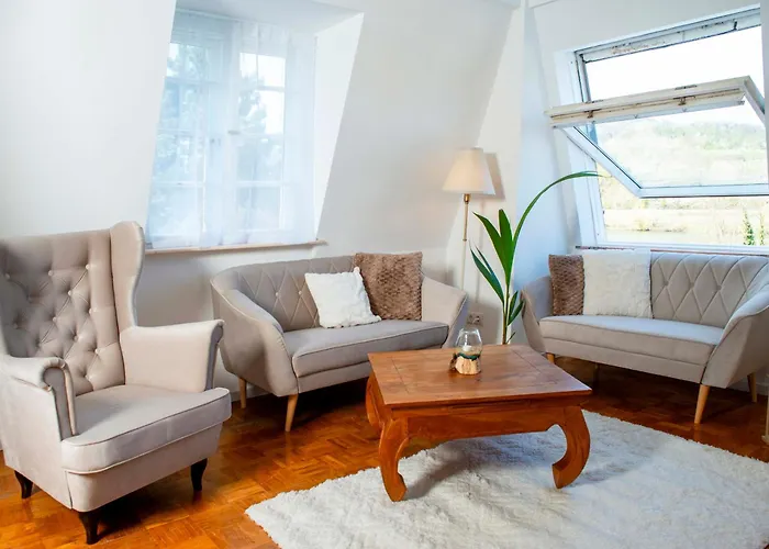 Ardoise Direkt An Der Mosel Zwischen Cochem Und Koblenz Villa Brodenbach